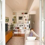Apartment Artist's Retreat Near The Riverside With Ac *