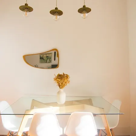 Bright Riverside Home - AC - Alcântara *