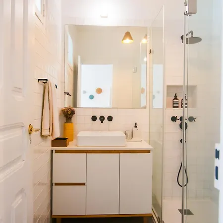Bright Riverside Home - AC - Alcântara * Lisboa