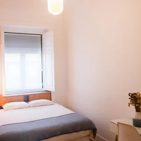 Artist's Retreat Near The Riverside With Ac Apartment Lisbon